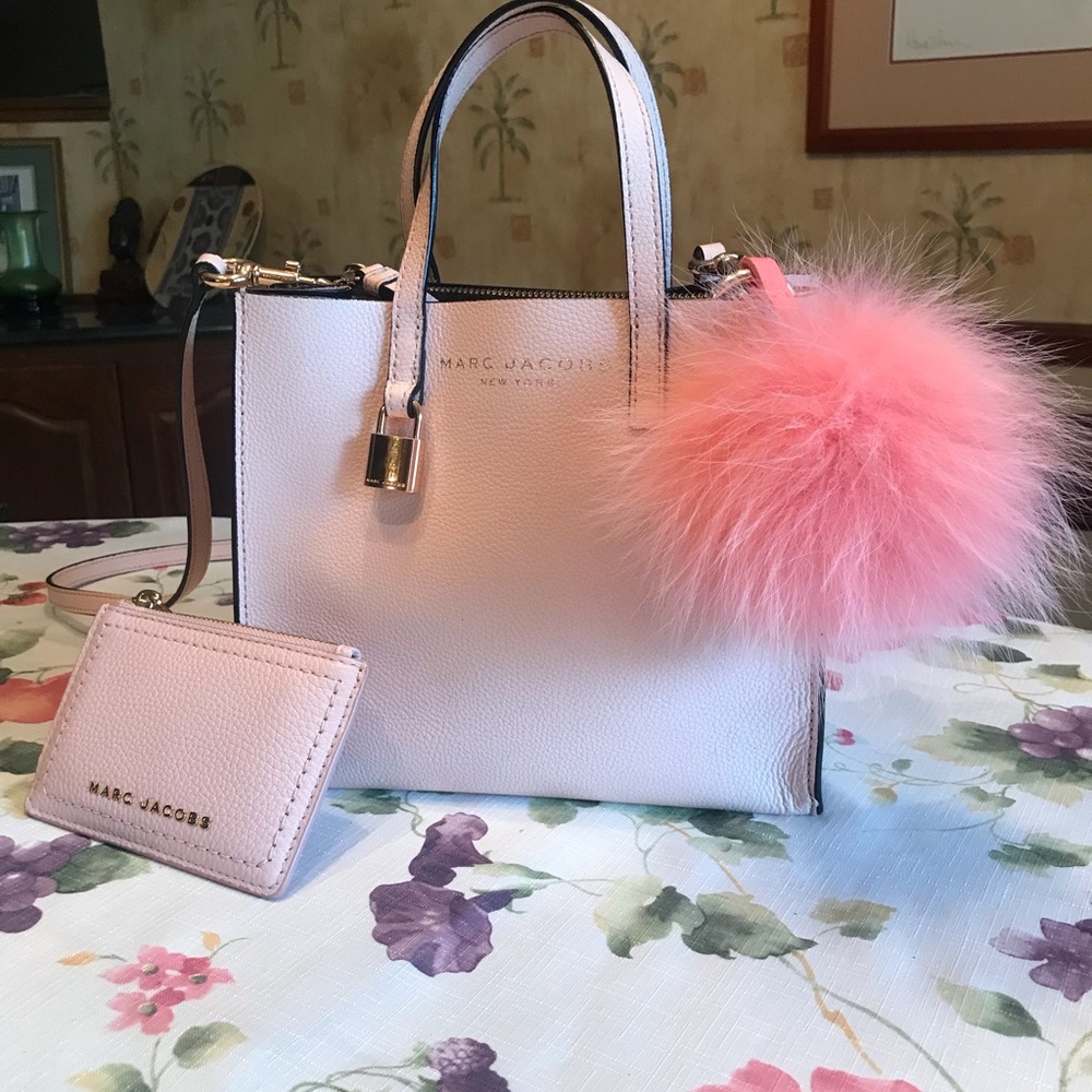 MARC JACOB CROSSBODY BAG WALLET AND PINK POMPOM TAG WITH WALLET BAG TAG LOST - Picture 3 of 17